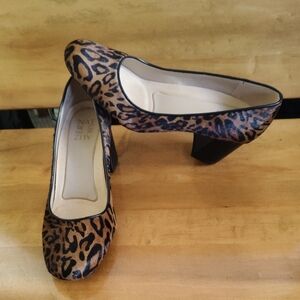 Naturalizer Whitney2 Leopard Print Pumps Size 7.5